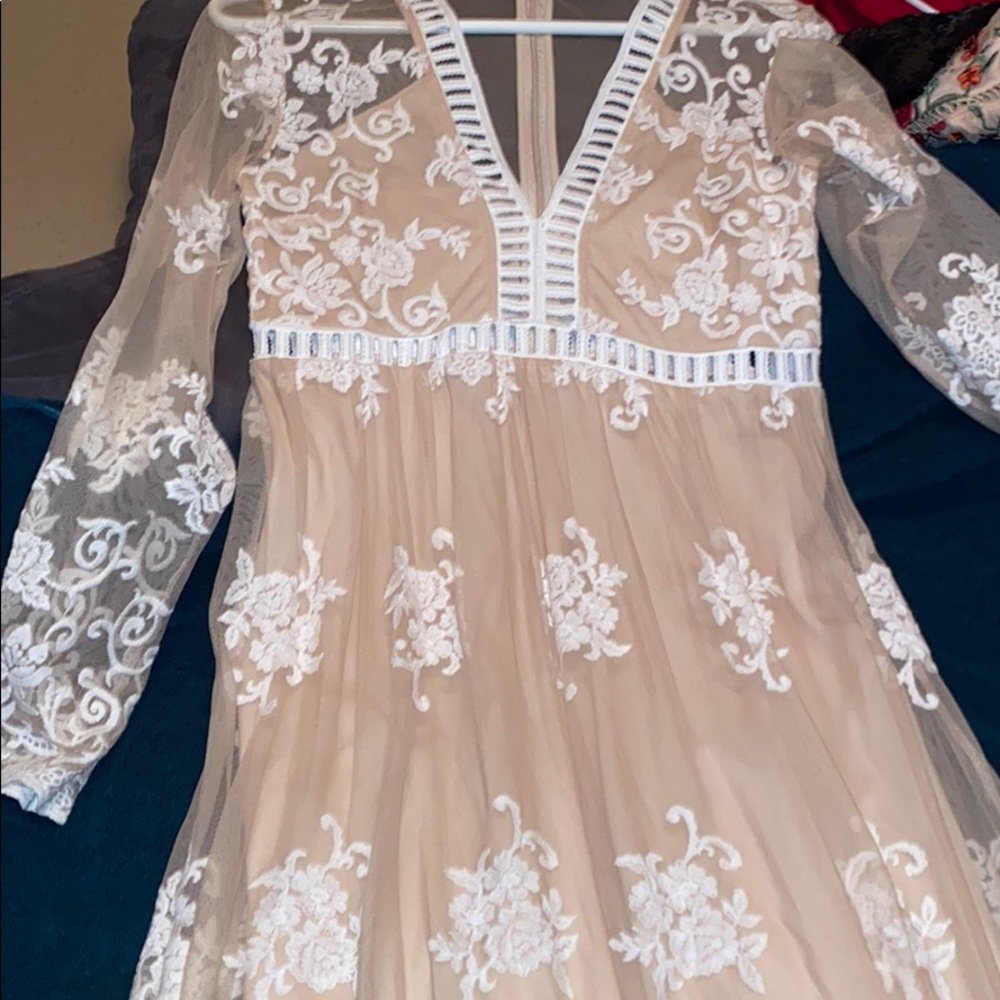 Women’s dress